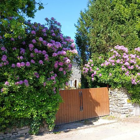 Manoir Du Grand Chene Hotel La Vraie-Croix Bagian luar foto